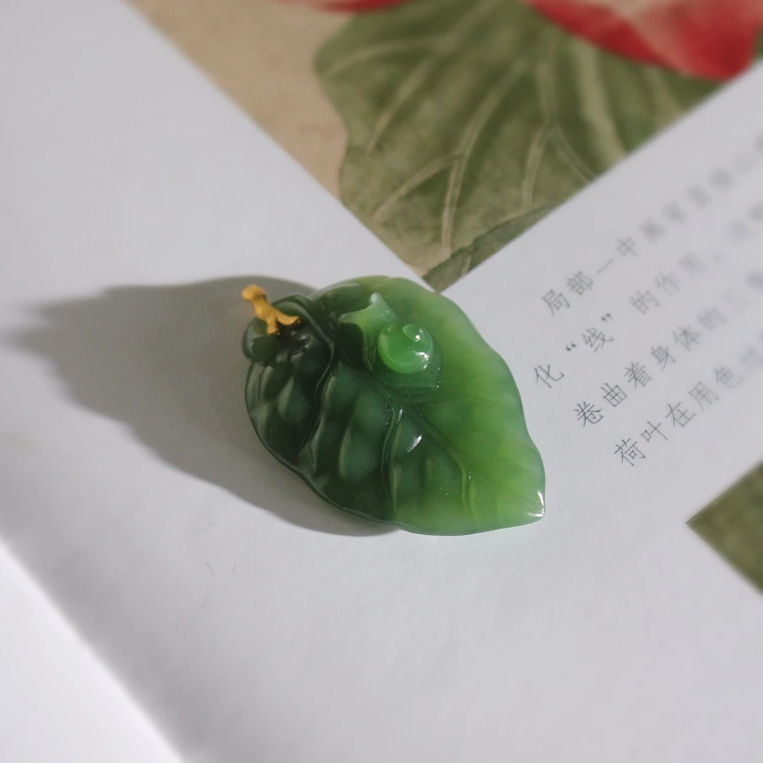 【岚溪珠宝】——碧玉粉绿，金枝玉叶、事业有成（叶子），安居乐业（蜗牛）