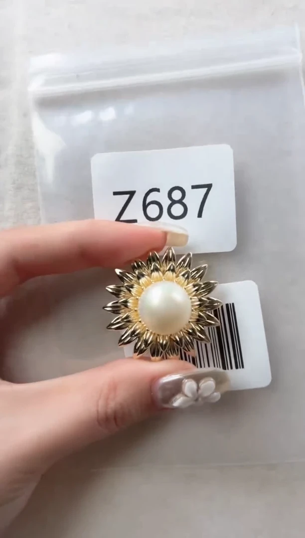 未镶嵌胸针海水珍珠Z687