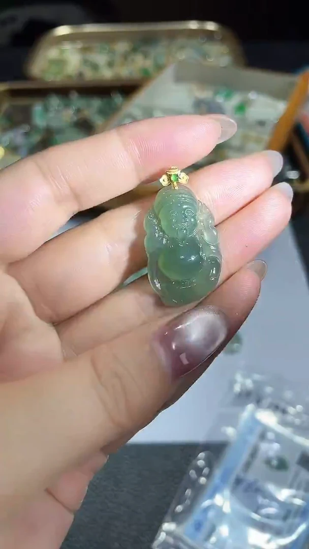 颈饰银S925镶嵌翡翠202555555多样性发一