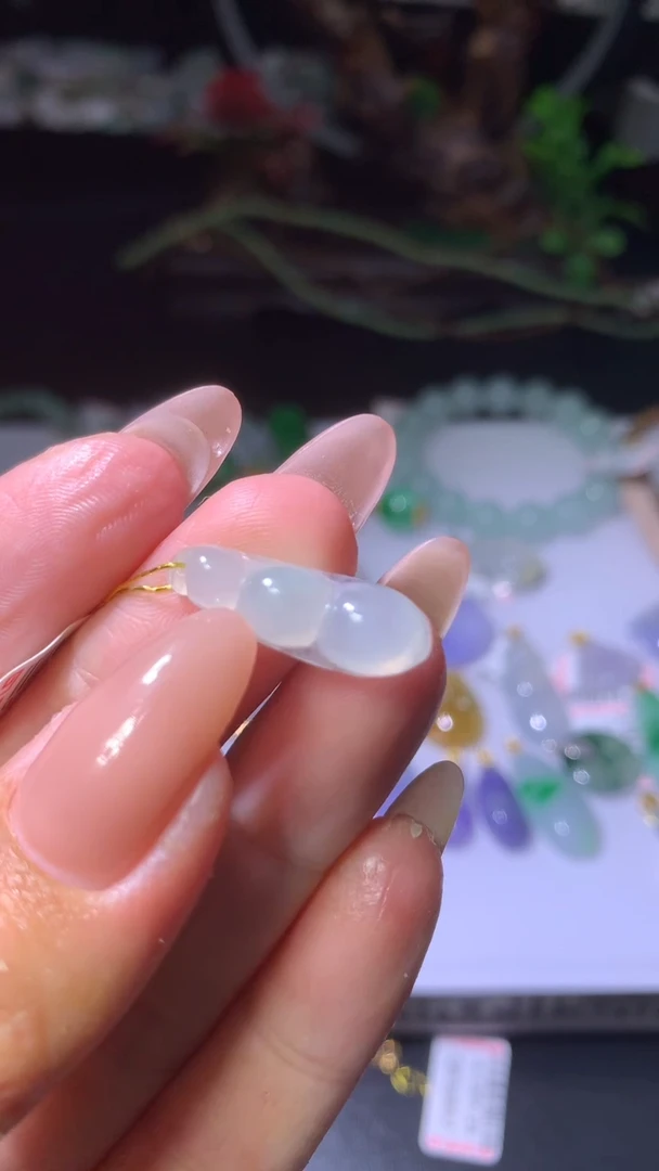 未镶嵌挂件翡翠MXX061146