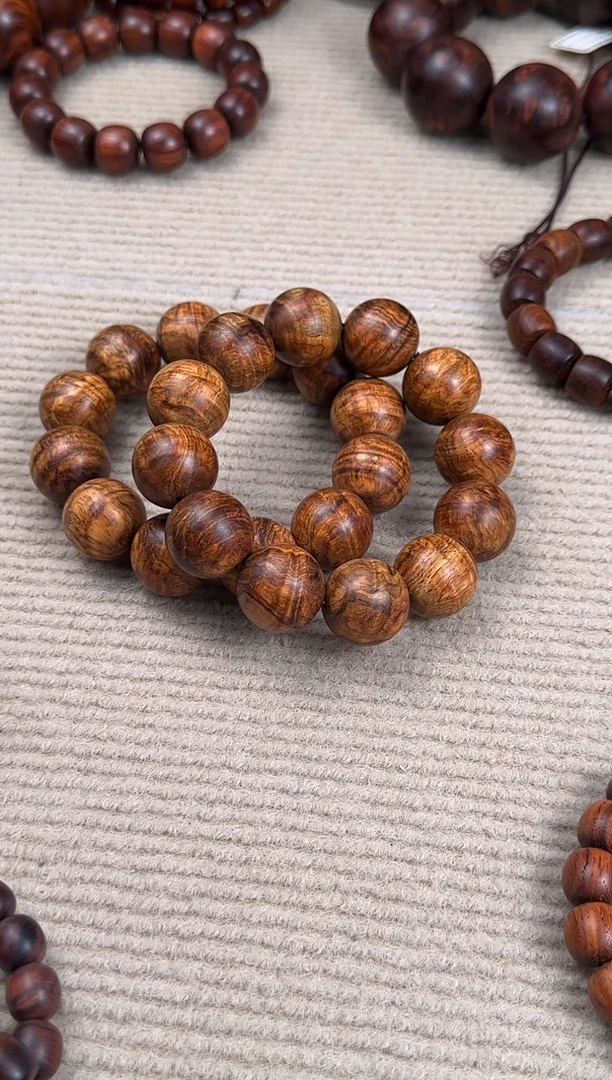 手串/手链黄花梨/降香黄檀“**”原木海南黄花梨无胶无蜡单品