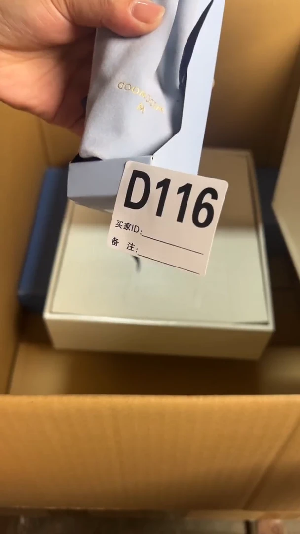 琉璃手工艺品法****桃瓷器