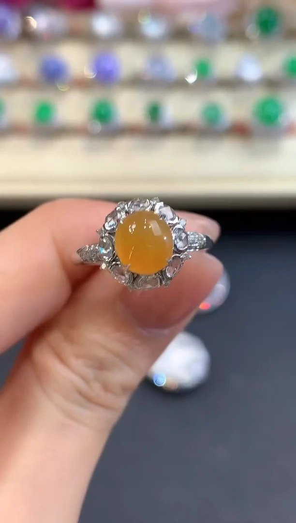 18K金镶嵌戒指翡翠a59