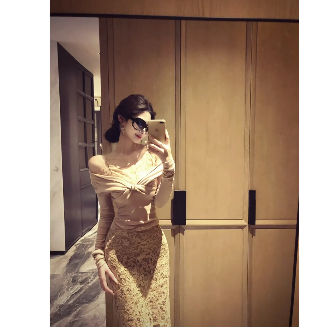 2025秋冬新款纯欲性感温柔风绝美蕾丝高腰裙性感打底衣两件套装