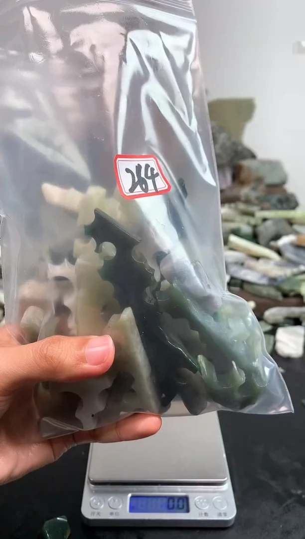 未镶嵌和田玉摆件264