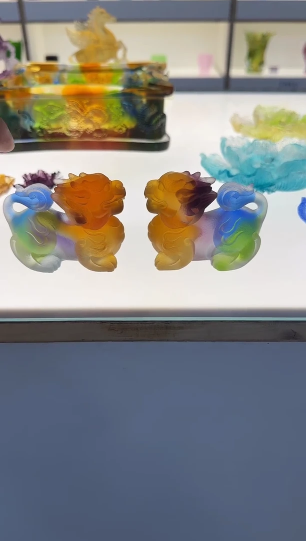 手工艺品琉璃小麒麟一对摆件