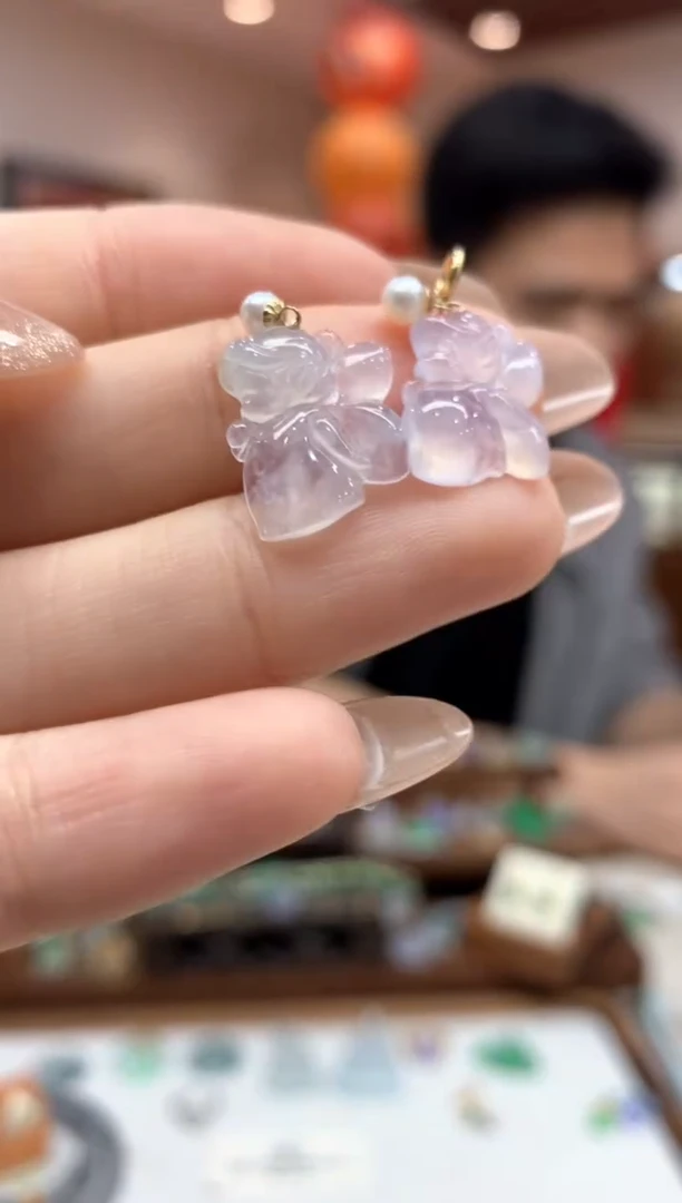 【闪购商品】翡翠吊坠(不含链)18K金镶嵌花仙子多样性发货1件