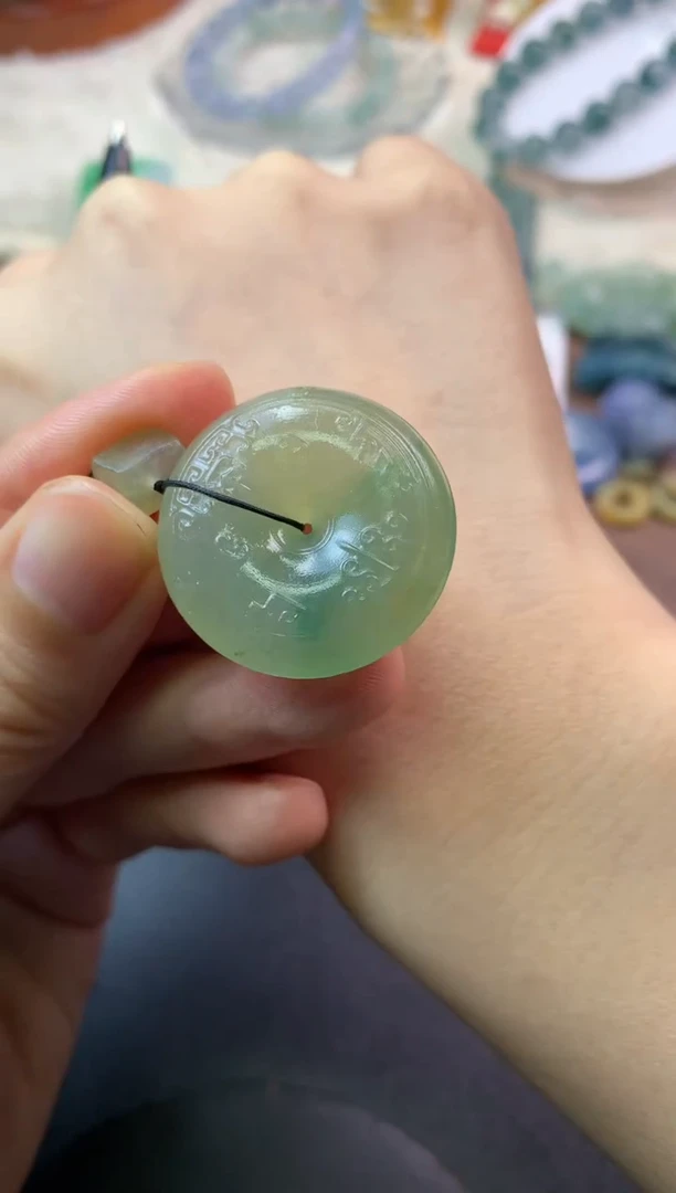 未镶嵌定制翡翠白毛货