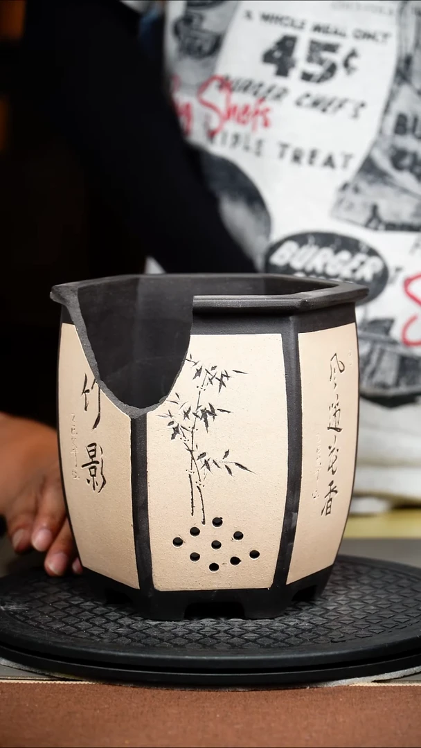 紫砂花盆阿*紫砂花盆