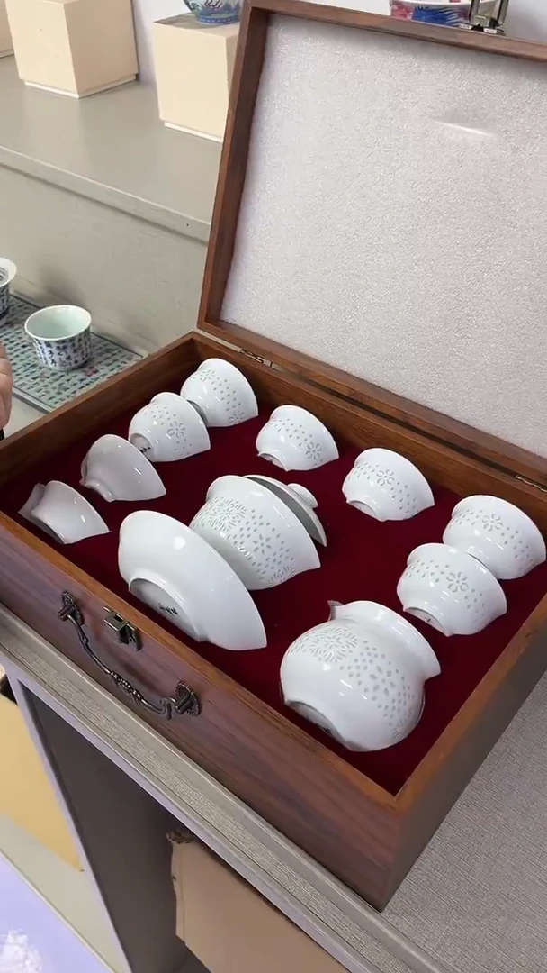 景德镇高温瓷一套玲珑瓷