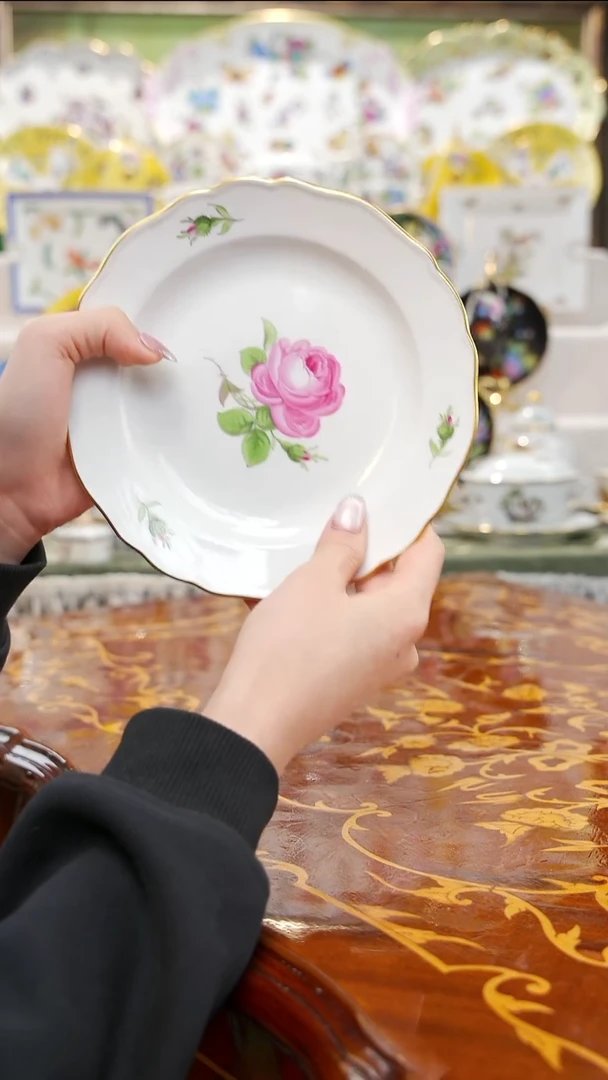 瓷米多家中古瓷器如图所示2