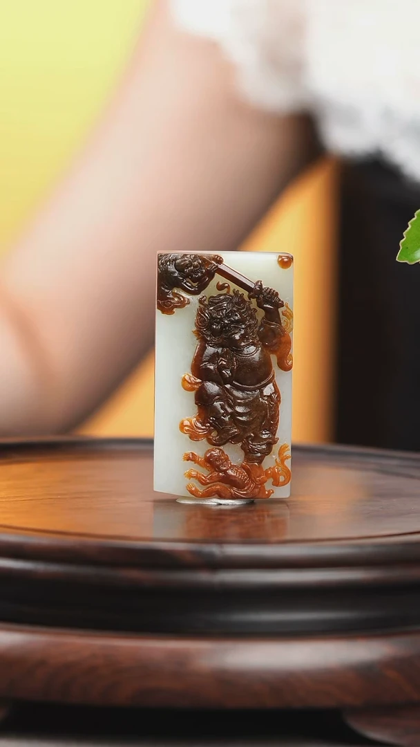 未镶嵌和田玉把件