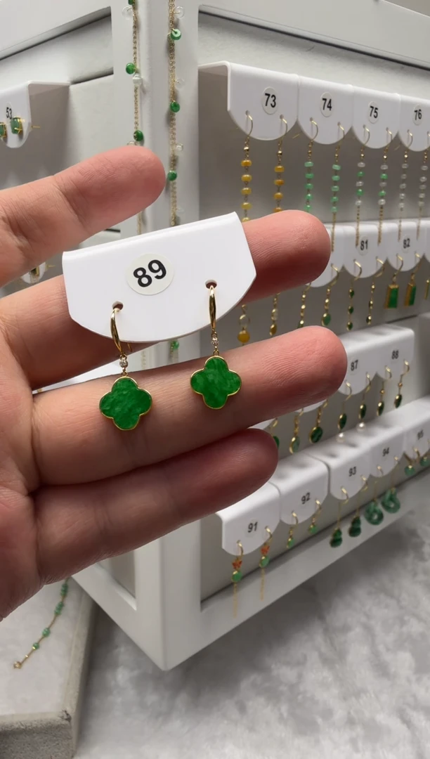 18K金镶嵌翡翠耳饰缅甸天然翡翠a货