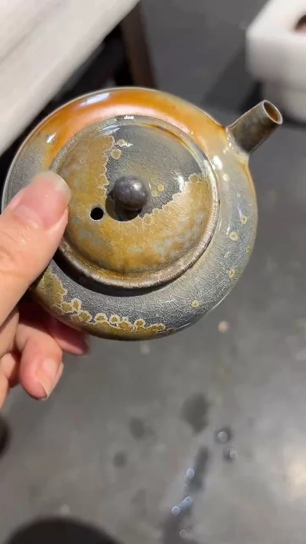 壶1号容量120-130ML中白泥