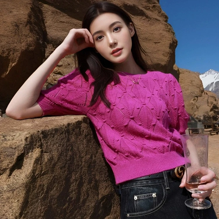 玫红色气质针织短袖t恤女2025春季新款独特超好看泡泡袖套头上衣