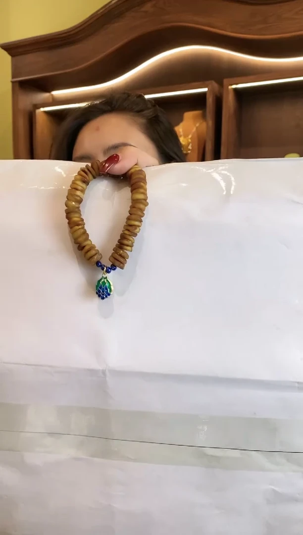 未镶嵌琥珀手链多样性发一