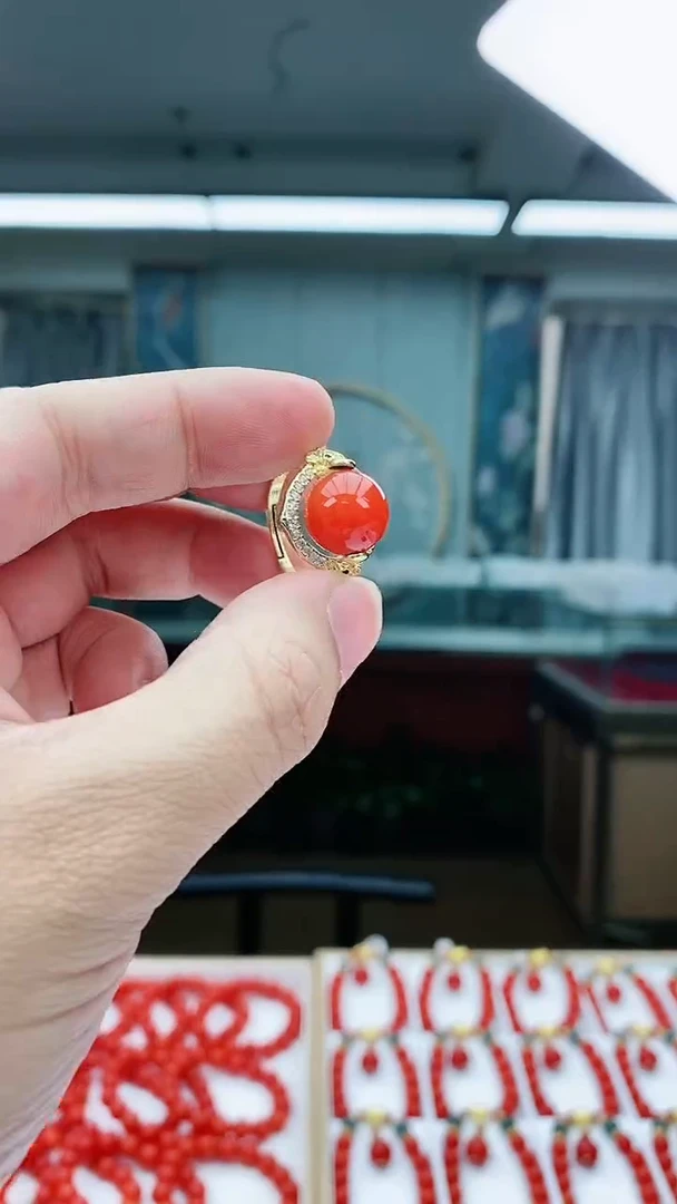 【闪购商品】翡翠戒指14K金镶嵌J17戒指