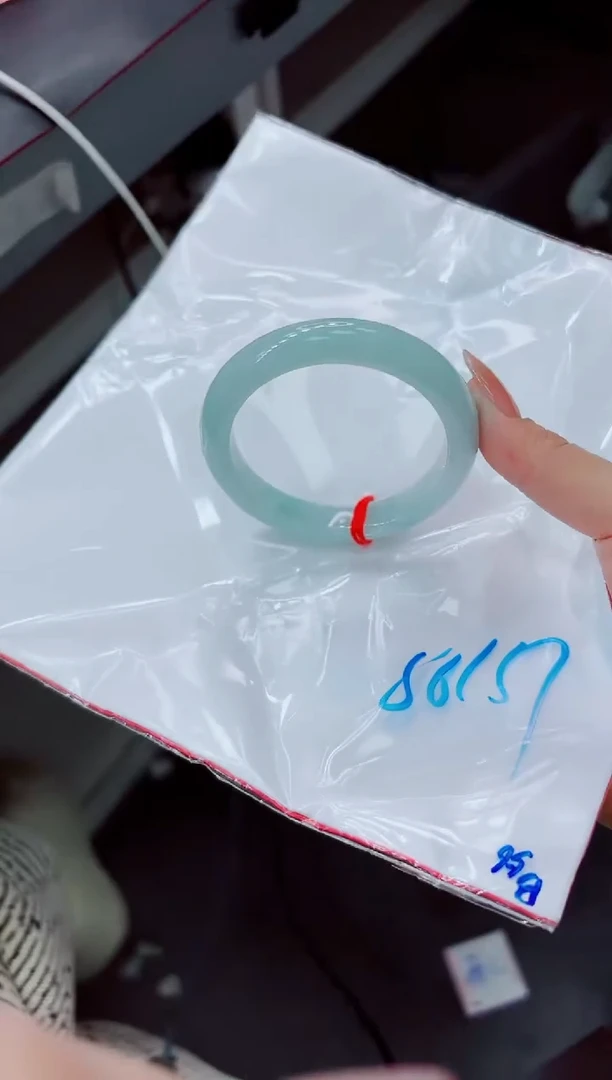 【闪购商品】翡翠手镯未镶嵌00000000