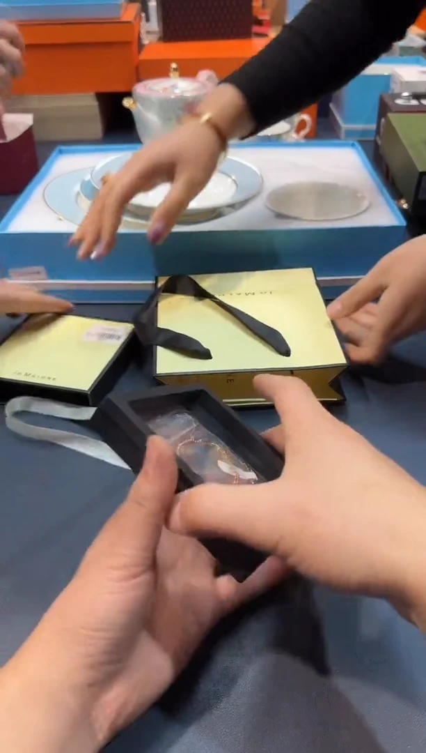 【闪购商品】碗EB21全场正品，京东包邮