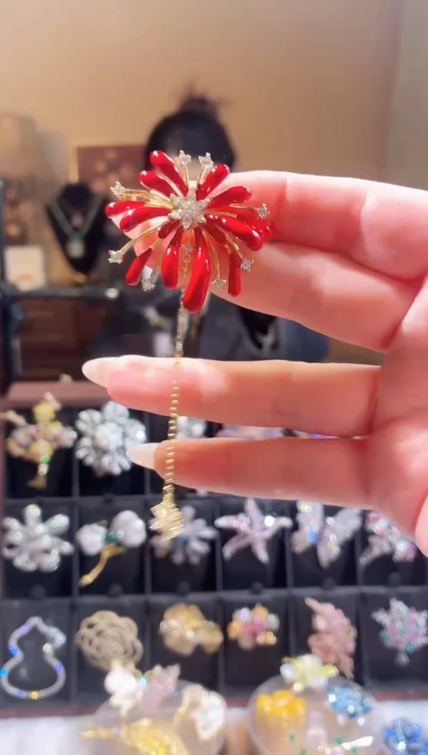 合成立方氧化锆铜合金红色烟花