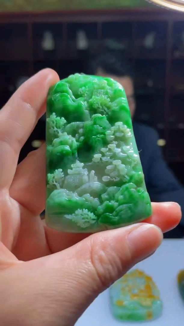 【闪购商品】定制翡翠未镶嵌LSF0121087