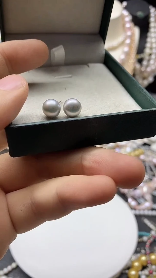 颈饰未镶嵌淡水珍珠耳饰