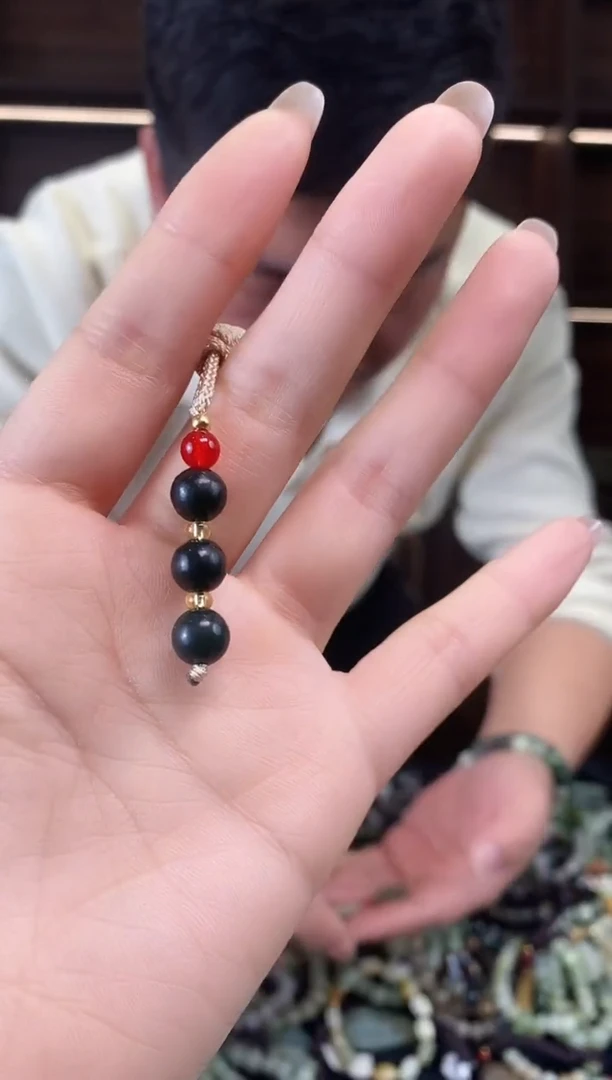 【闪购商品】和田玉颈饰未镶嵌多样性发货，拍一发一