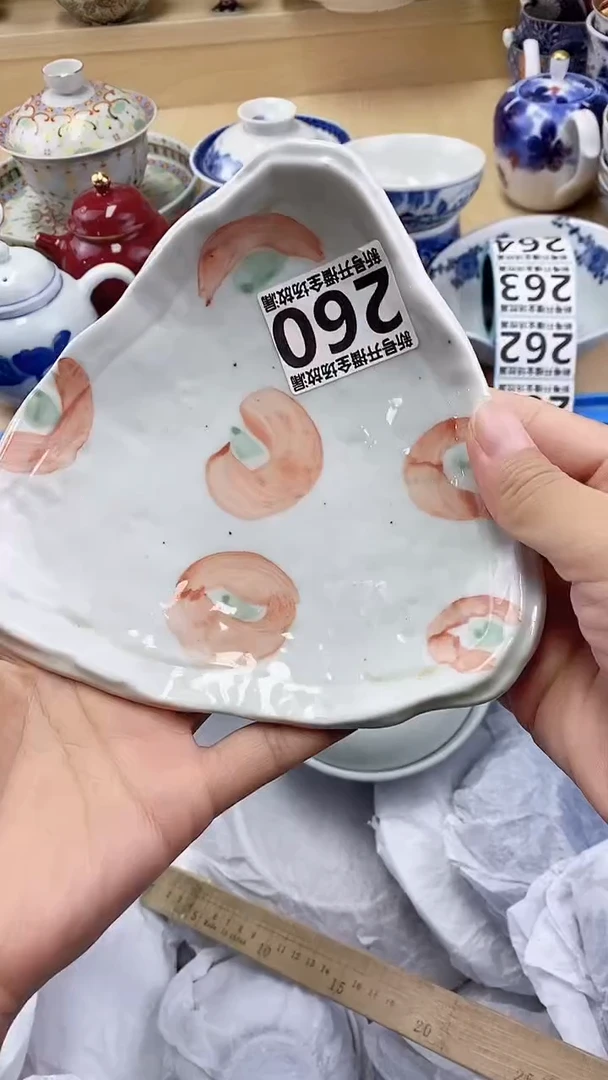 琉璃手工艺品闪购名称  手工艺品