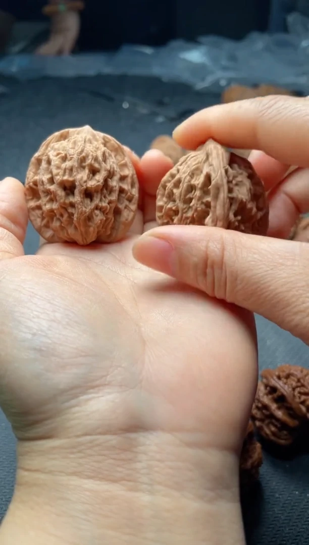 把件文玩核桃w159 麦虎 42尺