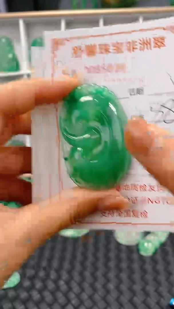 石英岩玉未镶嵌颈饰5029