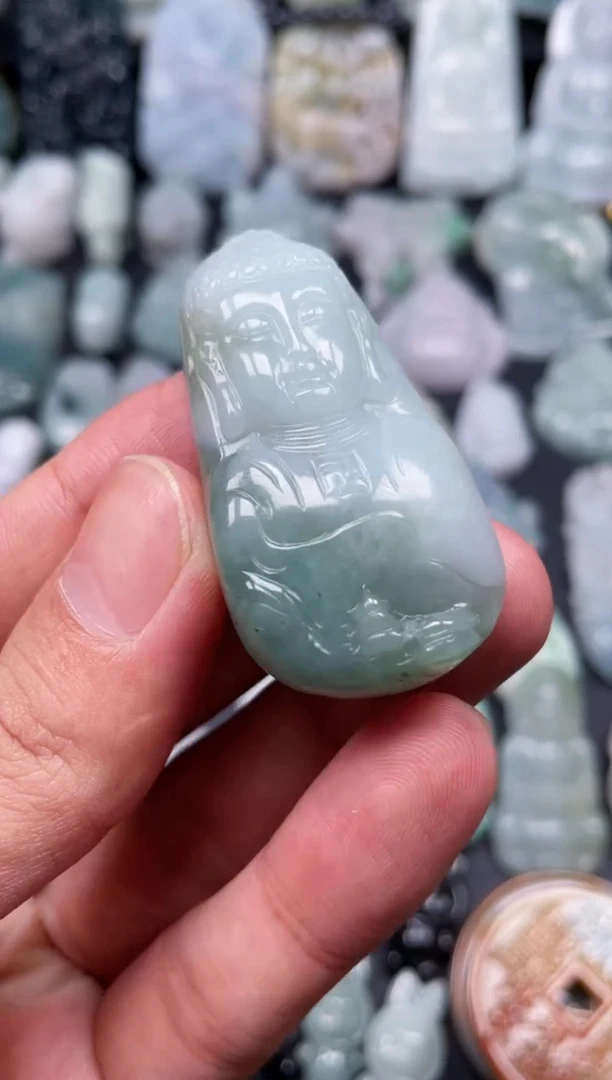翡翠未镶嵌颈饰天然翡翠a货
