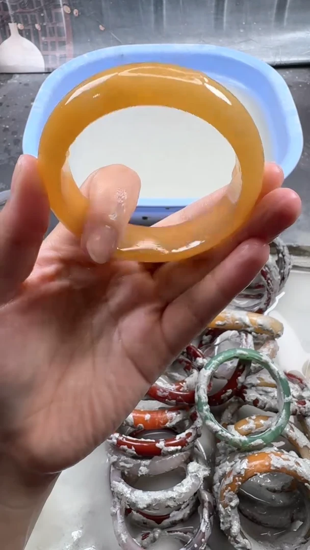 石英质玉手镯未镶嵌35