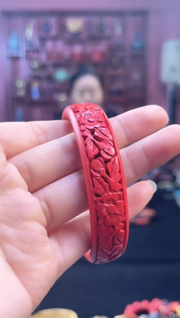 非遗 雕漆铜手镯 62 花卉