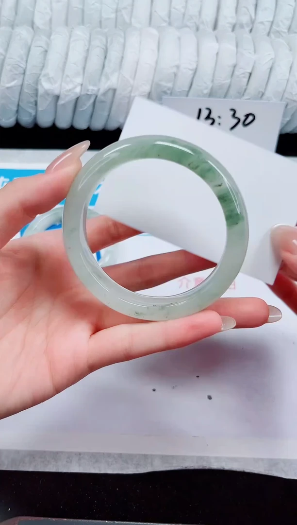 未镶嵌手镯石英质玉286-58/59