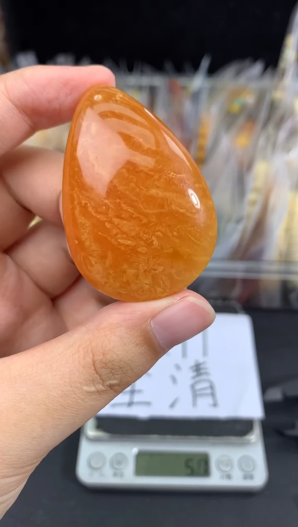 蜜蜡未镶嵌珠宝奇石57