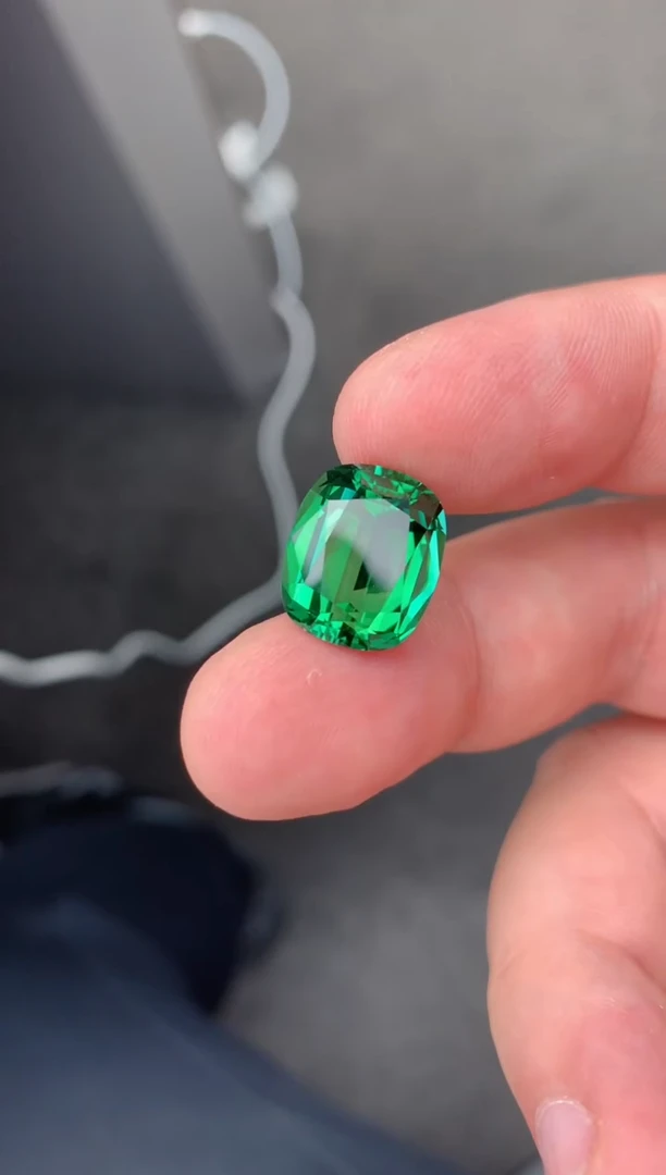 裸石未镶嵌碧玺9ct 绿碧玺