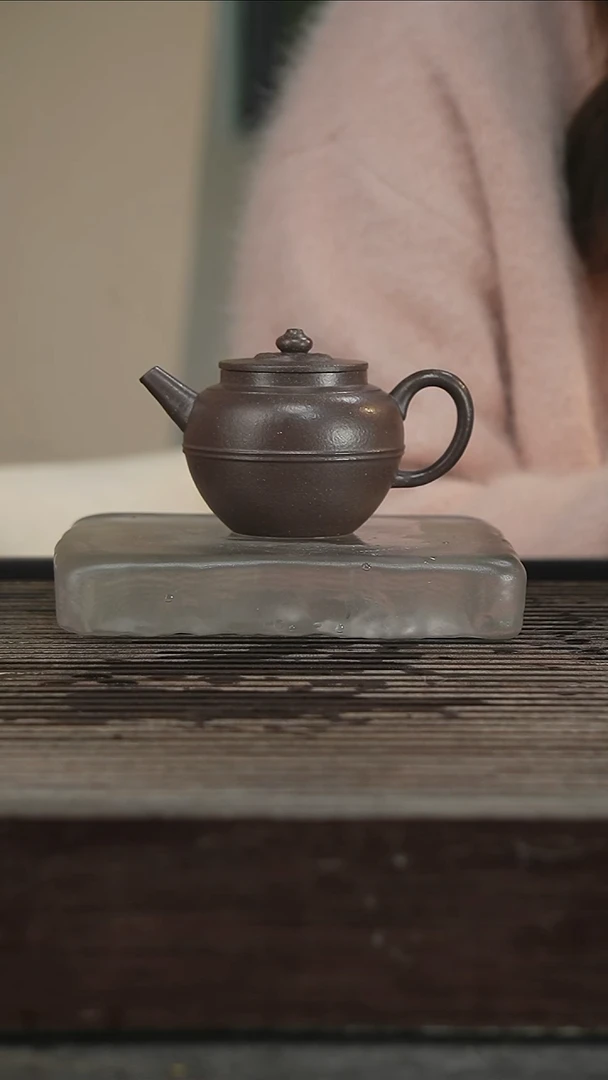 茶壶紫砂有****子160CC