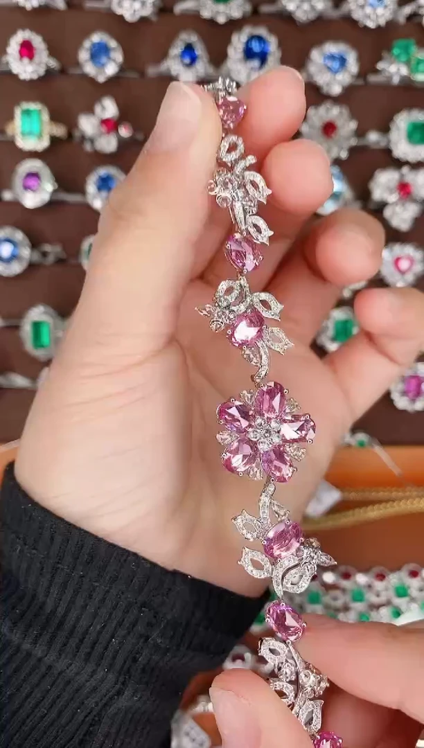 【闪购商品】彩色蓝宝石18K金手链18K金镶嵌1