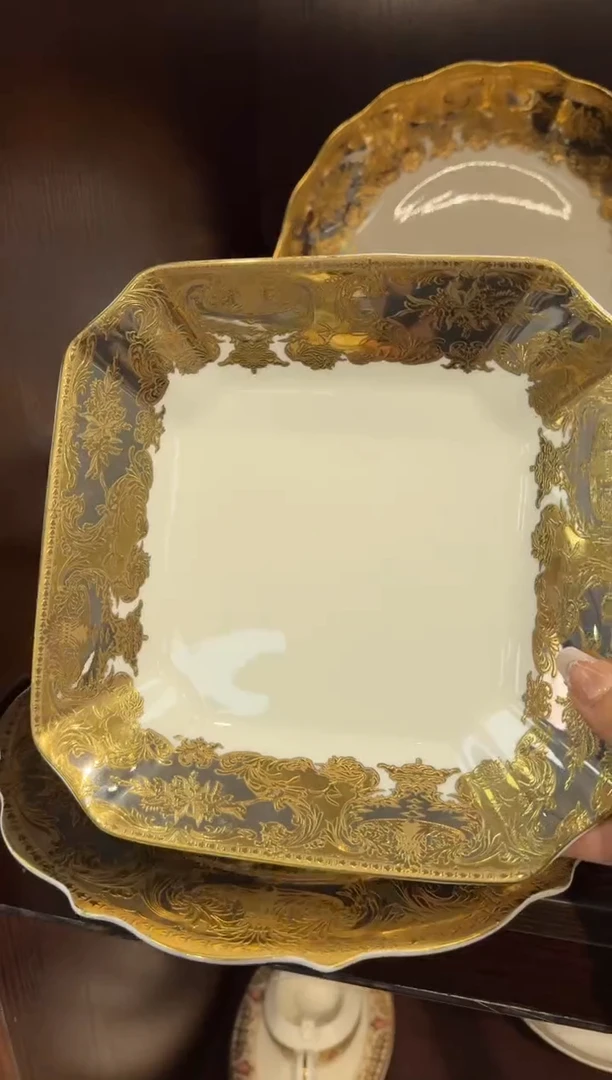 瓷片方深盘  1个