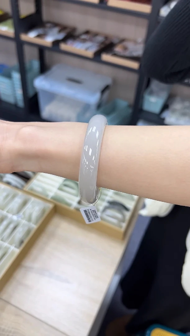 【闪购商品】和田玉手镯未镶嵌藕紫52-62