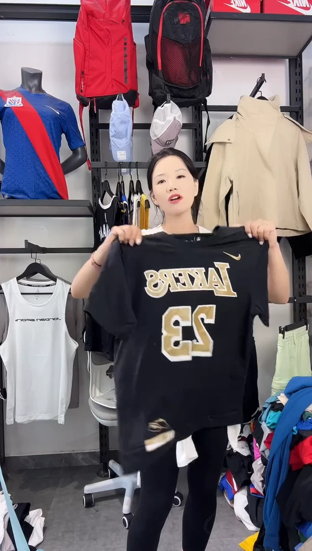 218编码 瑕疵款直播间过款为准 尺码M