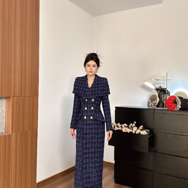 【天姐家】蓝黑撞色千鸟格小香风显瘦女时尚大衣LTTJL48669