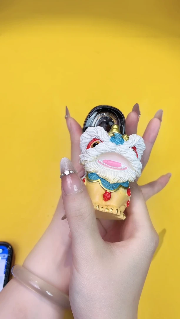 瓷片黑精油护发