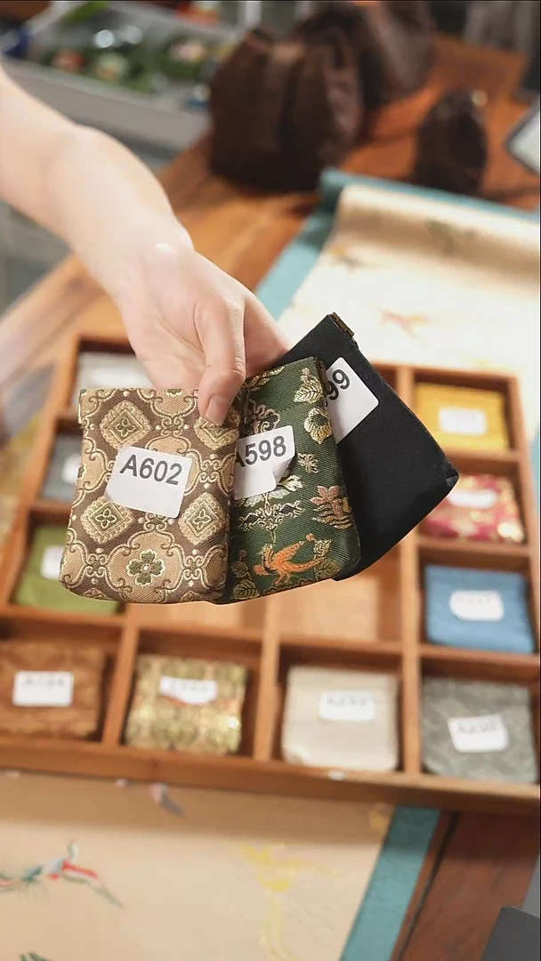 小鱼包3个··········