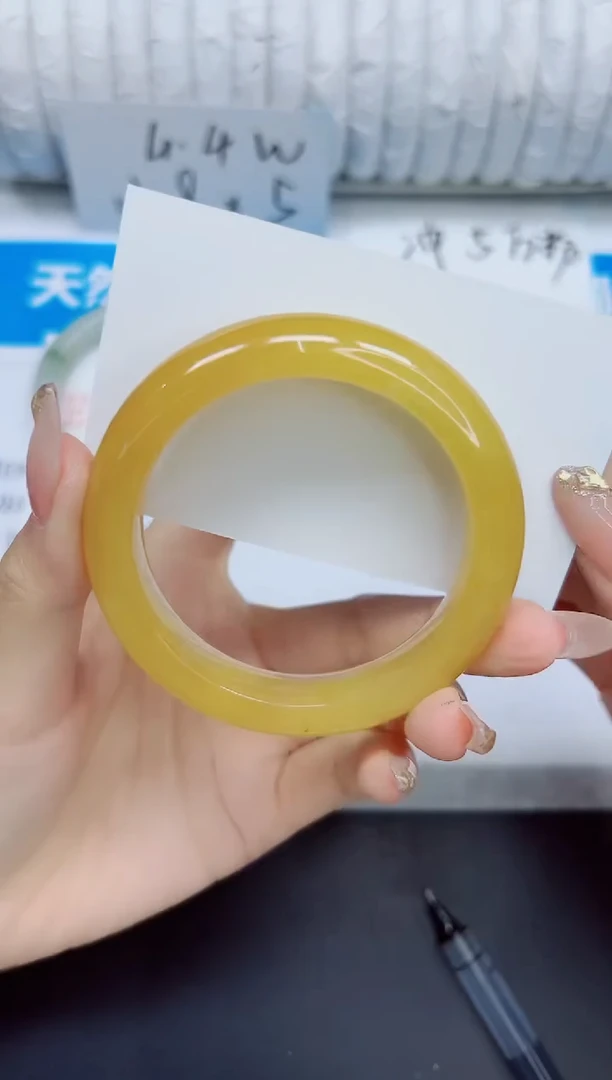 石英质玉手镯未镶嵌250/56