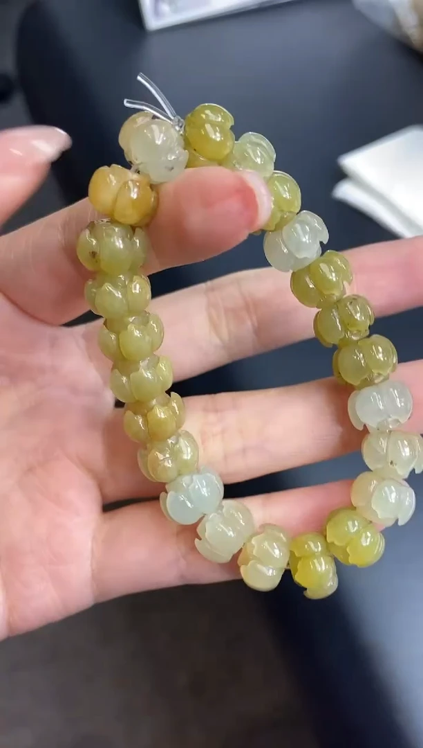 未镶嵌定制翡翠兜***?天然翡翠A货245