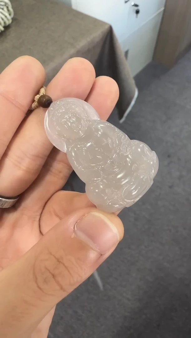 颈饰未镶嵌和田玉烟紫观音/配绳