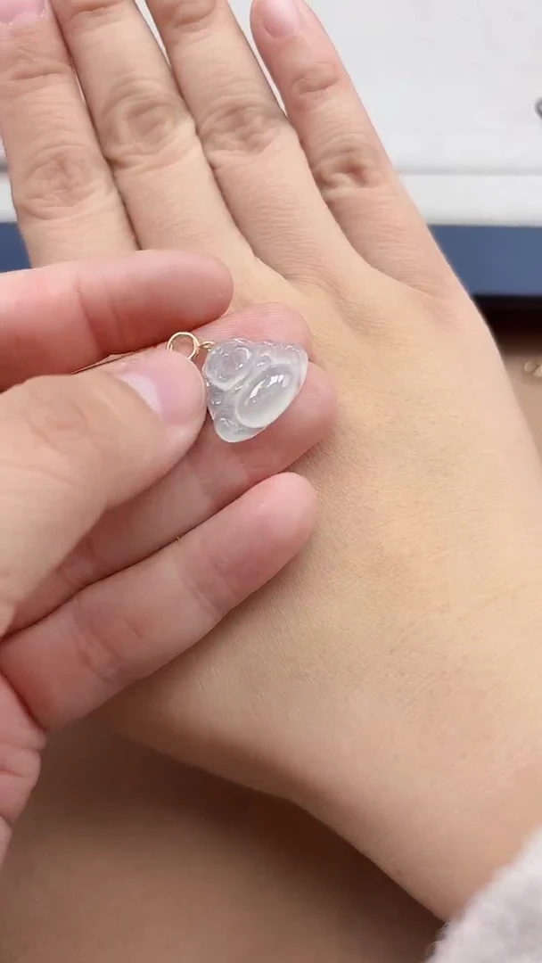 【闪购商品】翡翠颈饰18K金镶嵌佛公