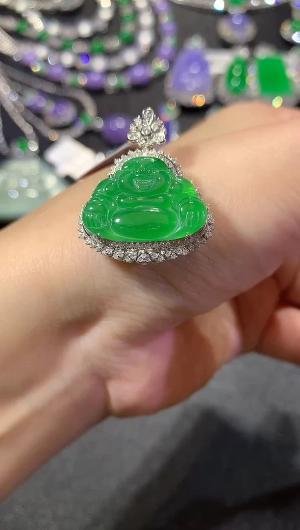 【闪购商品】翡翠吊坠(不含链)18K金镶嵌78-佛公