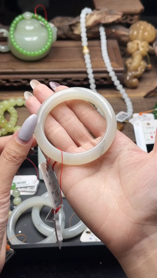 未镶嵌手镯和田玉新疆黑山 52圈9014781